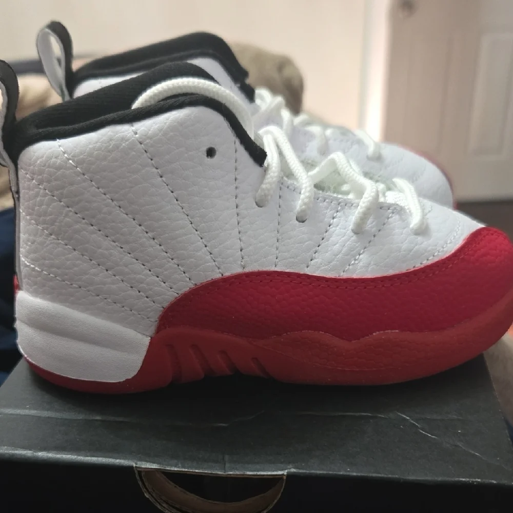 Jordan White and Red High-Top Sneakers - Picture 5 of 5